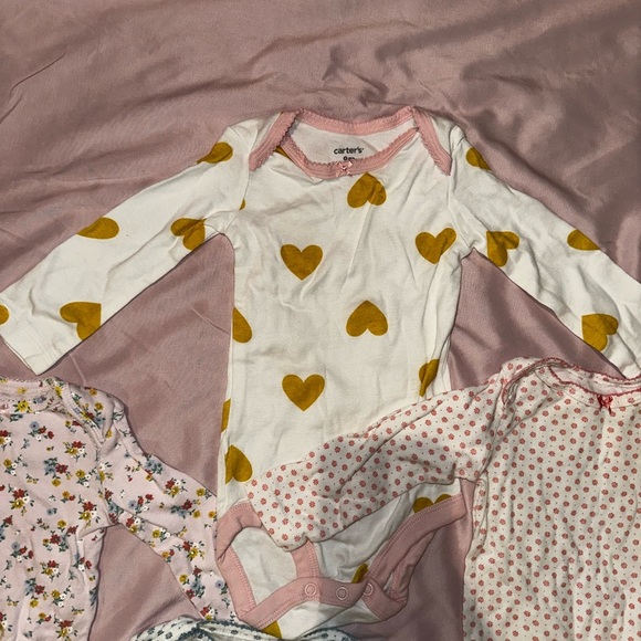 Carter's 5-Pack Assorted Long Sleeve Onesies - Picture 2 of 12